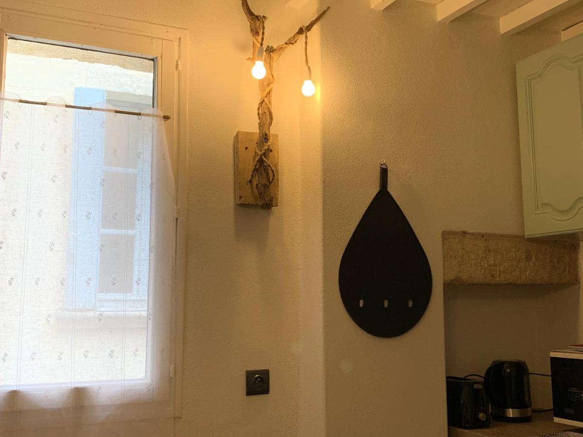 Appartement De Charme Dans Le Coeur Historique D'Uzès Eksteriør bilde