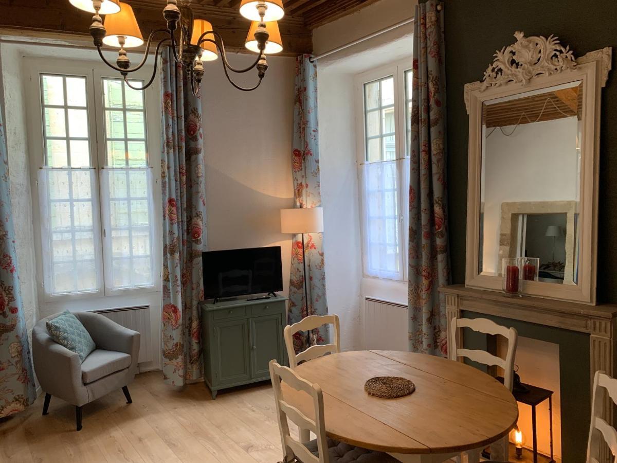 Appartement De Charme Dans Le Coeur Historique D'Uzès Eksteriør bilde