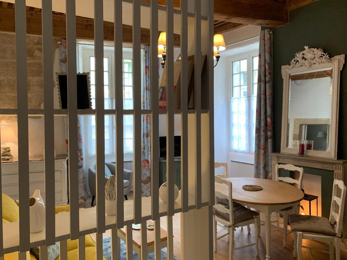 Appartement De Charme Dans Le Coeur Historique D'Uzès Eksteriør bilde