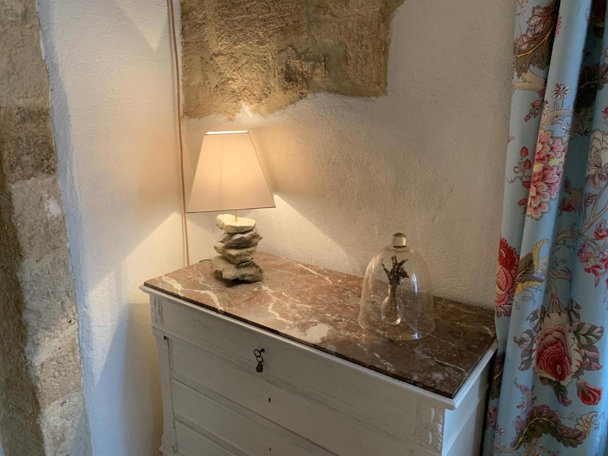 Appartement De Charme Dans Le Coeur Historique D'Uzès Eksteriør bilde
