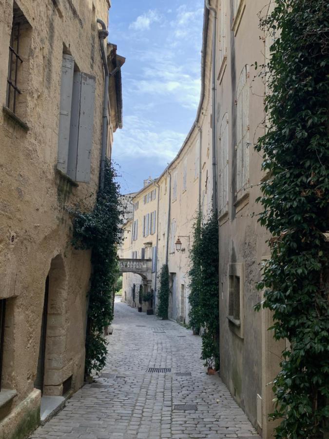 Appartement De Charme Dans Le Coeur Historique D'Uzès Eksteriør bilde